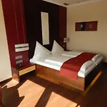Hotel Der Seehof 4*