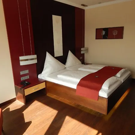 Отель Der Seehof 4*