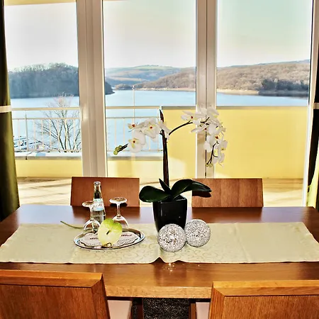 Отель Der Seehof 4*